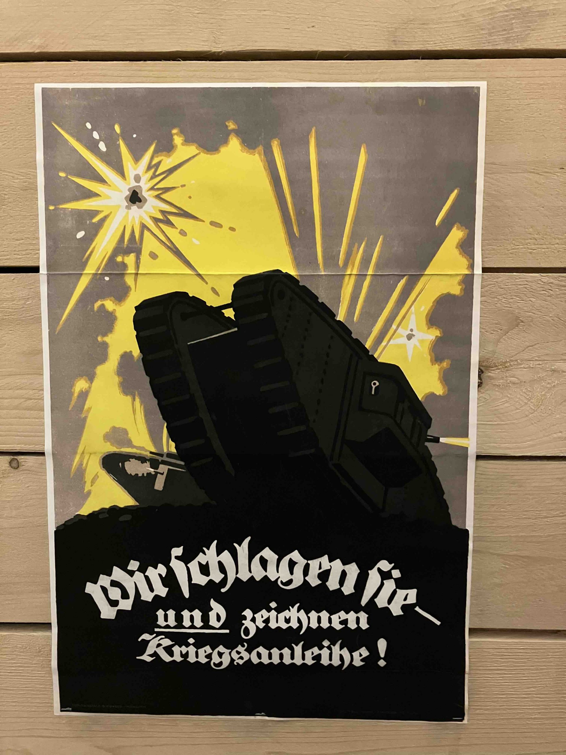 Plakat für Kriegsanleihen: ,,Wir schlagen sie und zeichnen Kriegsanleihen